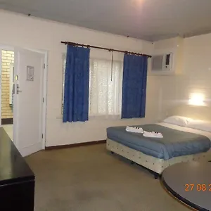 https://adelaide-backpackers-and-travellers-inn.adelaidehotels-au.com
