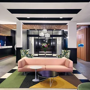 https://chifley-on-south-terrace.adelaidehotels-au.com