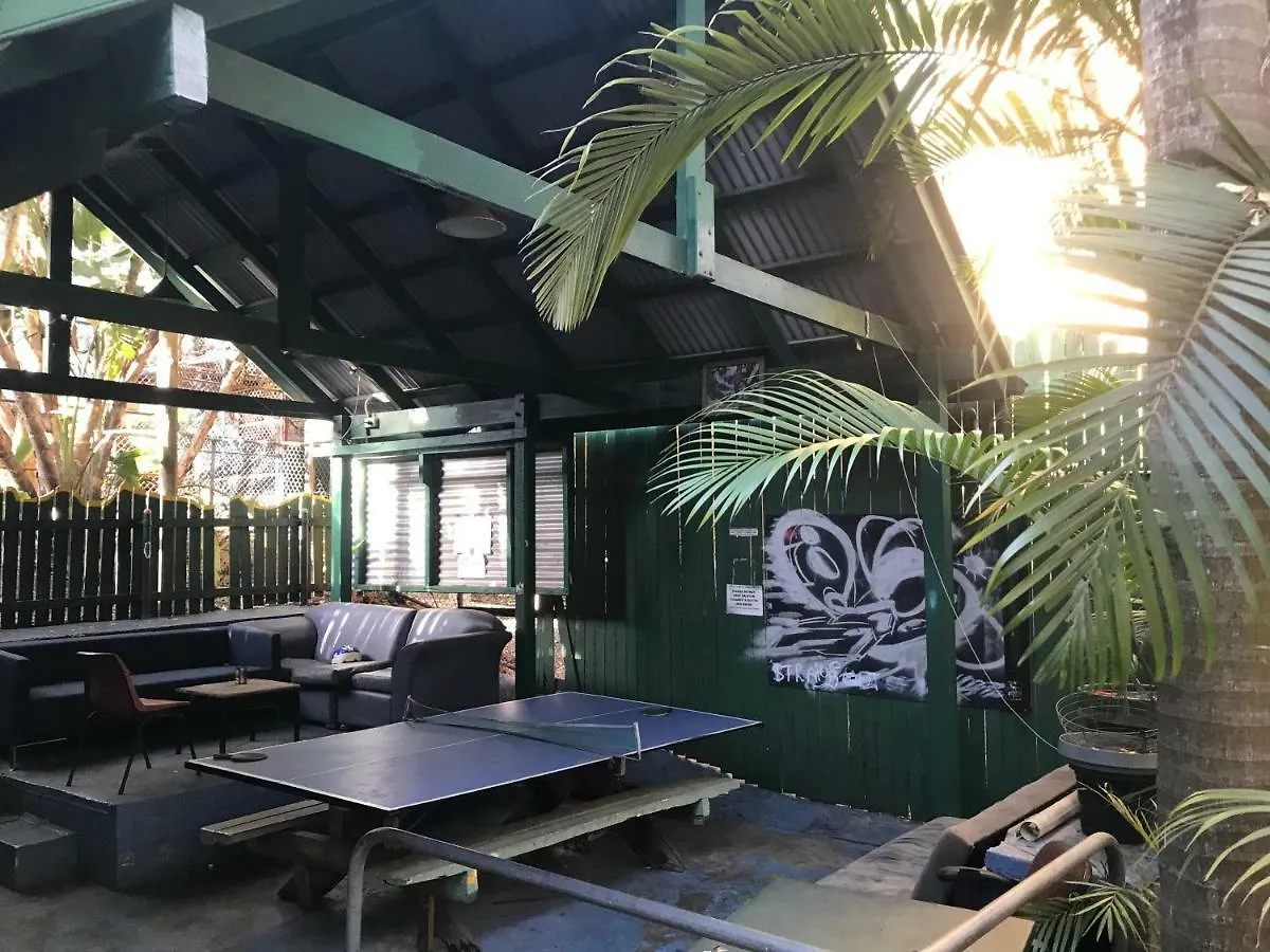 Hostel Yellow Submarine Backpackers Brisbane